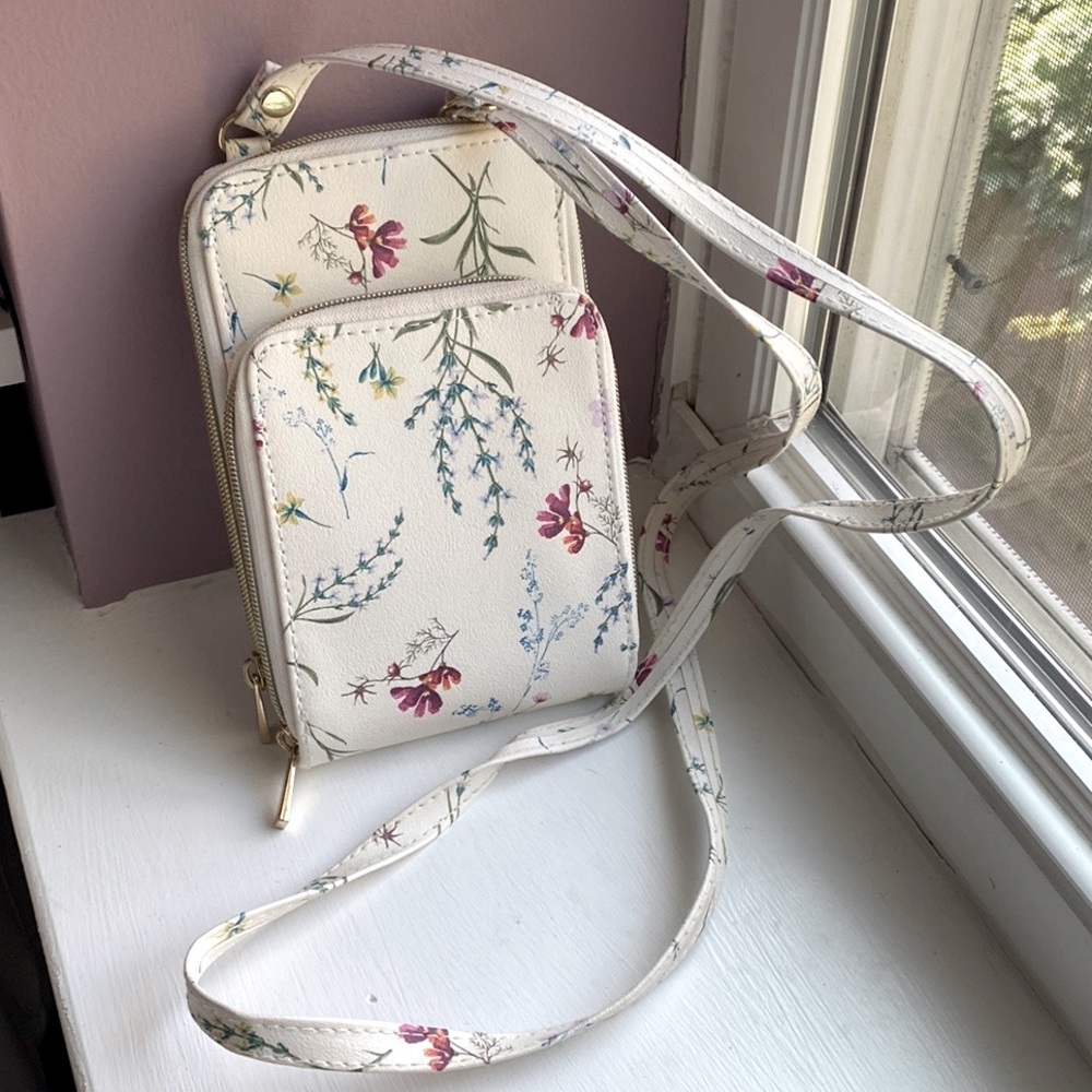 White Floral Crossbody Purse